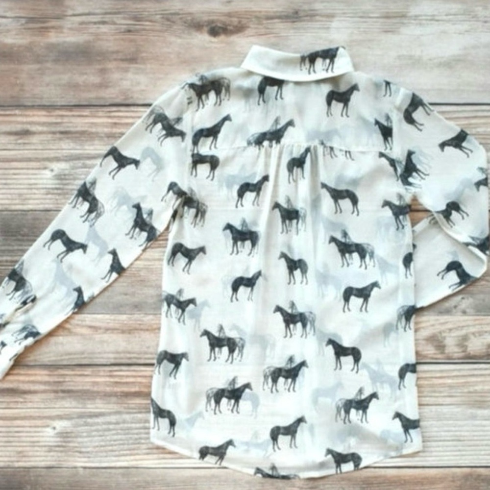Tasha Polizzi Black and Gray Horse Print Shirt - Picture 4 of 7